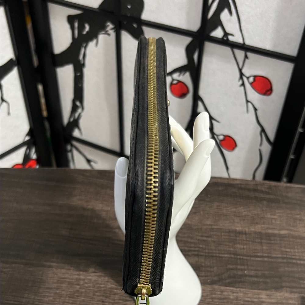 Michael Kors Black Snake-Embossed Zip-Around Wallet with Gold Plaque - Picture 6 of 10